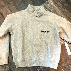 Fear of God Essentials sweatshirt xxs